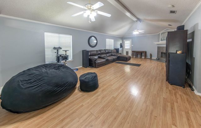 6307 8th Street, Lubbock, TX 79416