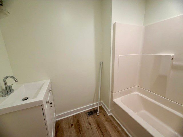 214 Myers St, Cowan, TN 37318