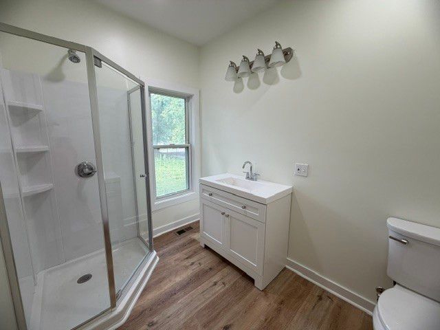 214 Myers St, Cowan, TN 37318