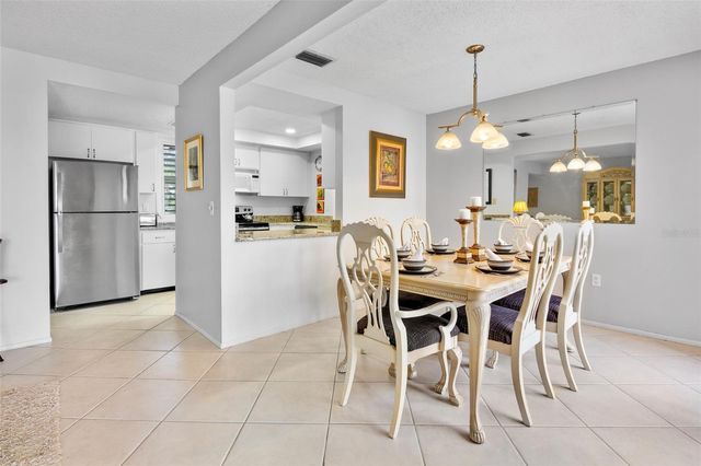 5218 MARSH FIELD LANE 108, Sarasota, FL 34235