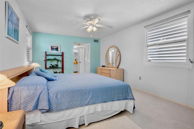 5218 MARSH FIELD LANE 108, Sarasota, FL 34235