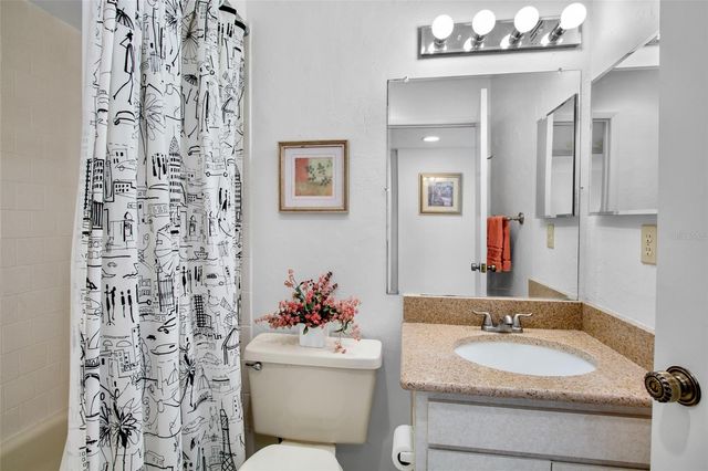 5218 MARSH FIELD LANE 108, Sarasota, FL 34235