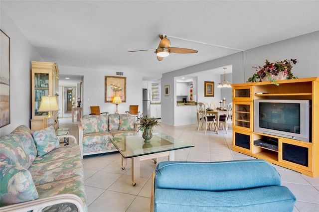 5218 MARSH FIELD LANE 108, Sarasota, FL 34235