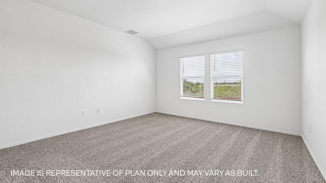 490 Gilmer LN, Buda, TX 78610