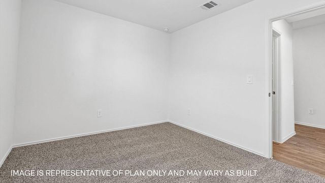 490 Gilmer LN, Buda, TX 78610