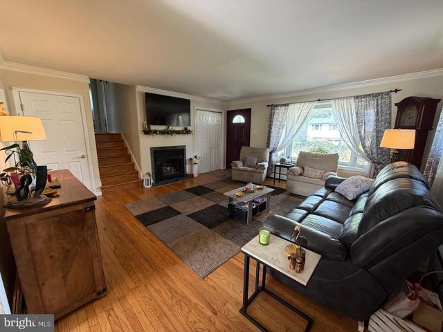 126 DALE RD, Willow Grove, PA 19090