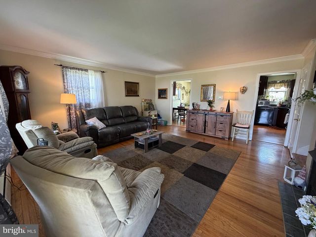 126 DALE RD, Willow Grove, PA 19090
