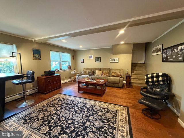 126 DALE RD, Willow Grove, PA 19090