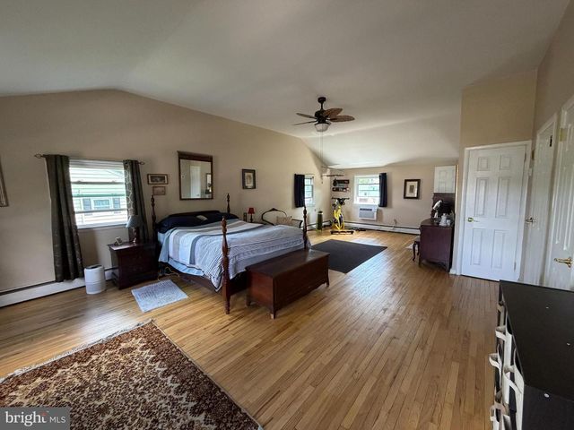 126 DALE RD, Willow Grove, PA 19090