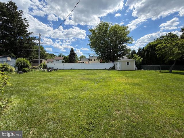 126 DALE RD, Willow Grove, PA 19090