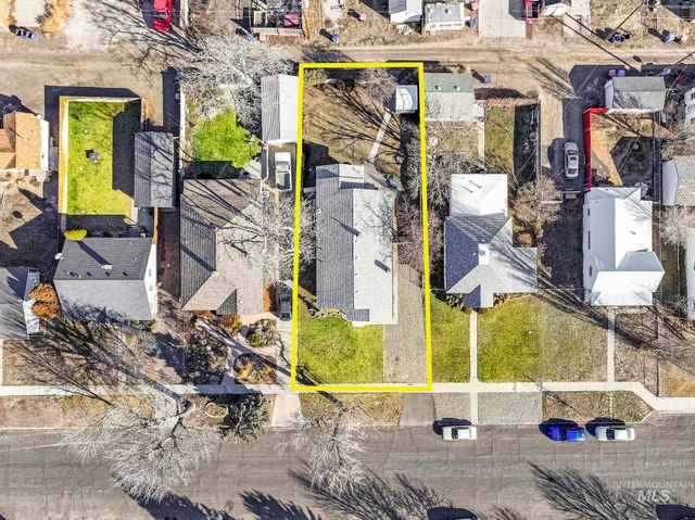 435 4th Ave E, Twin Falls, ID 83301