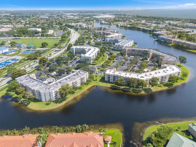 7763 Southampton Terrace 405, Tamarac, FL 33321