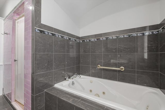 11340 S Union Avenue, Chicago, IL 60628