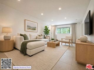 11946 Dorothy Street #10, Los Angeles, CA 90049