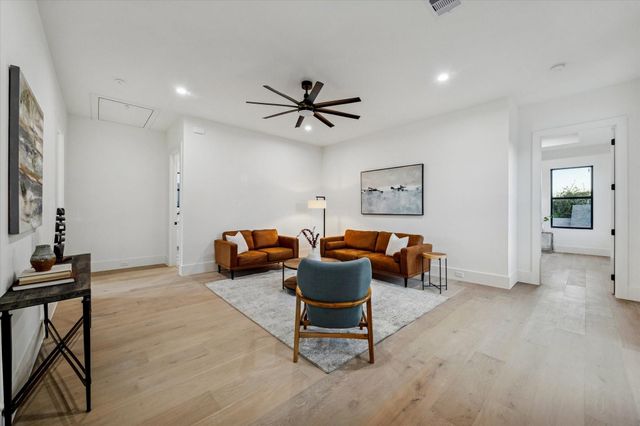 614 Eleanor Street, Houston, TX 77009