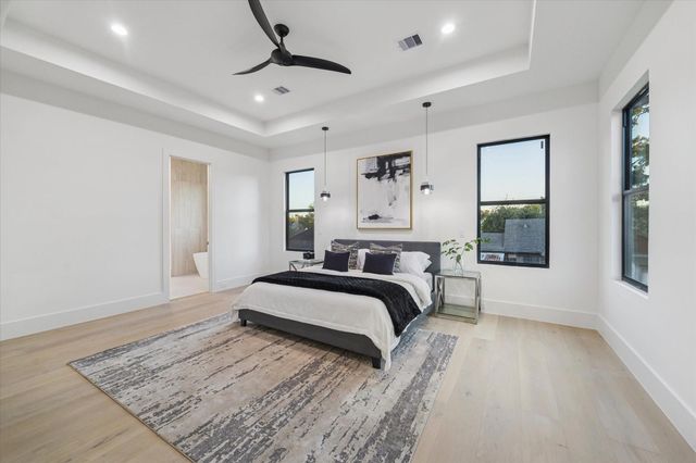 614 Eleanor Street, Houston, TX 77009