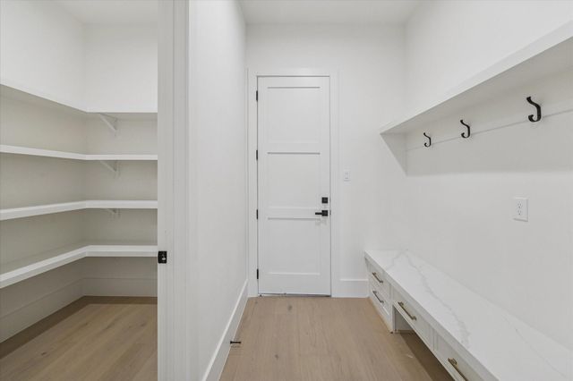 614 Eleanor Street, Houston, TX 77009