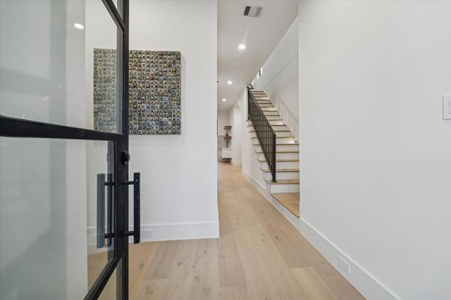 614 Eleanor Street, Houston, TX 77009