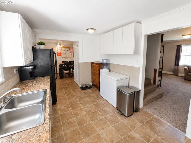 216 Ne CLARK Ave, Battle Ground, WA 98604