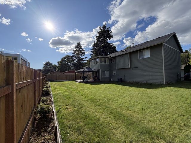 245 Se 193RD Ave, Portland, OR 97233