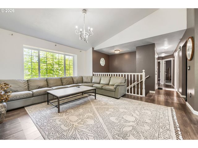 245 Se 193RD Ave, Portland, OR 97233