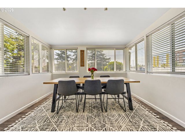 245 Se 193RD Ave, Portland, OR 97233