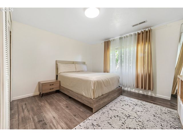 245 Se 193RD Ave, Portland, OR 97233