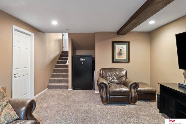 7954 N 146 Street, Bennington, NE 68007