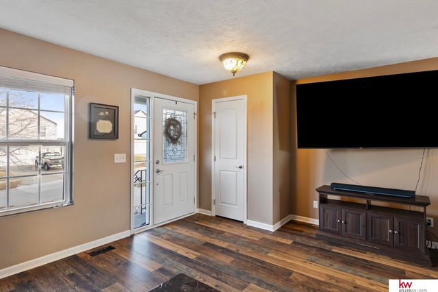 7954 N 146 Street, Bennington, NE 68007