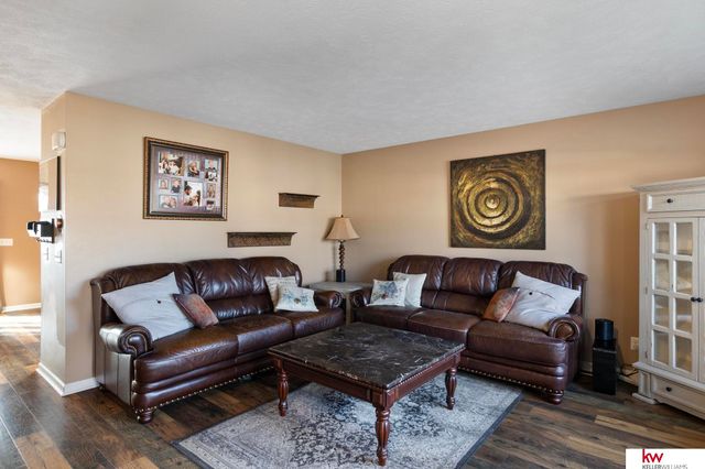 7954 N 146 Street, Bennington, NE 68007