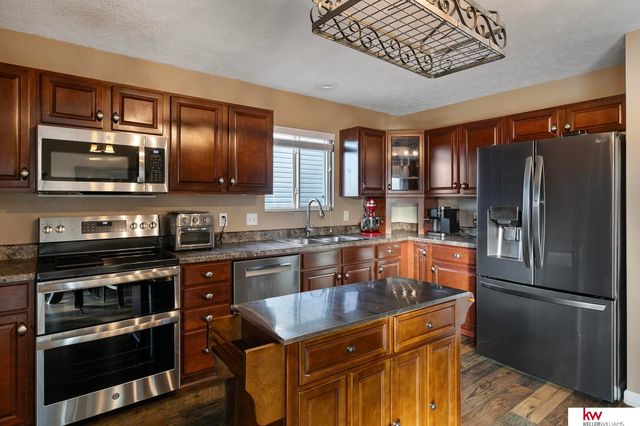 7954 N 146 Street, Bennington, NE 68007