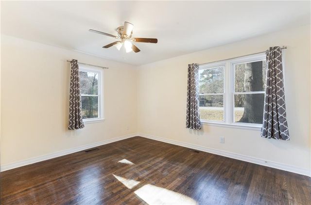 5287 Maple Valley SW Road, Mableton, GA 30126