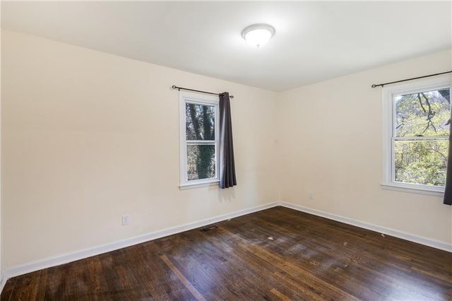 5287 Maple Valley SW Road, Mableton, GA 30126