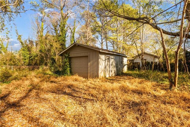 5287 Maple Valley SW Road, Mableton, GA 30126