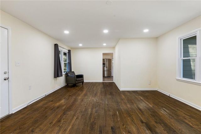 5287 Maple Valley SW Road, Mableton, GA 30126