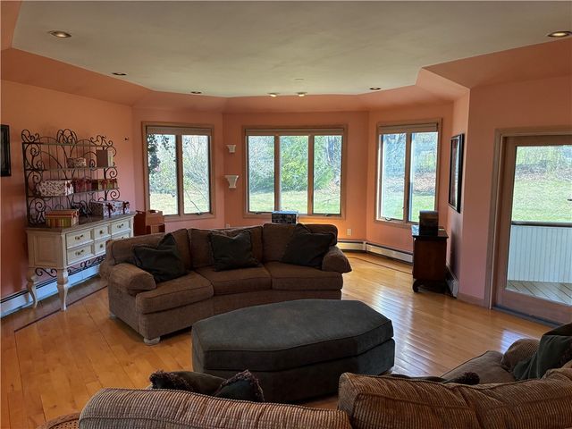 3 Lise Drive, Cumberland, RI 02864