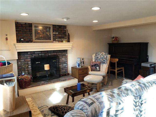 3 Lise Drive, Cumberland, RI 02864