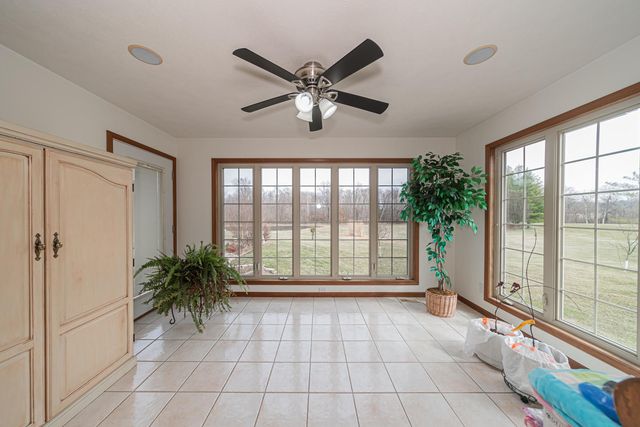 1016 Michael Lane, West Frankfort, IL 62896