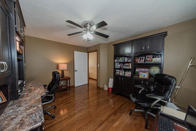 1016 Michael Lane, West Frankfort, IL 62896