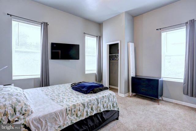 246 N HILTON ST, Baltimore, MD 21229