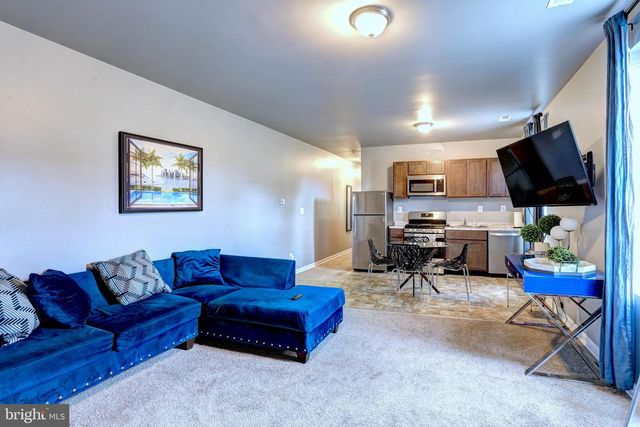 246 N HILTON ST, Baltimore, MD 21229