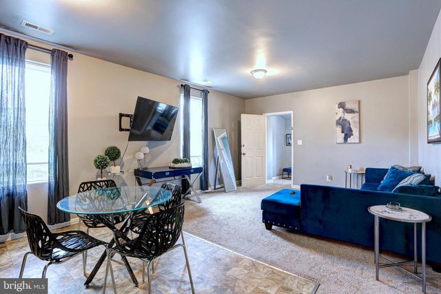 246 N HILTON ST, Baltimore, MD 21229