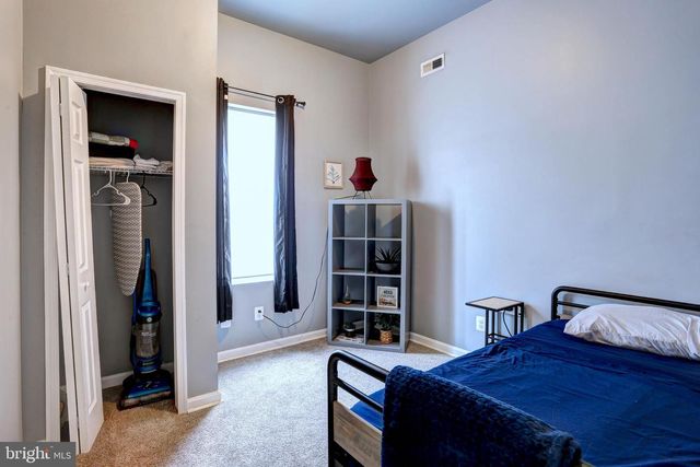 246 N HILTON ST, Baltimore, MD 21229