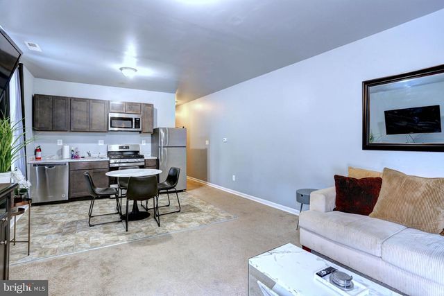 246 N HILTON ST, Baltimore, MD 21229