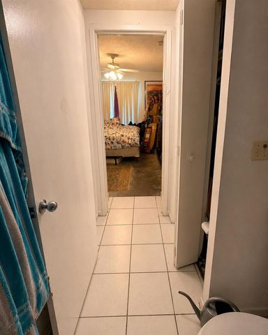6323 La Costa Drive B, Boca Raton, FL 33433