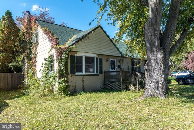 1305 HARRISON ST, Bristol, PA 19007