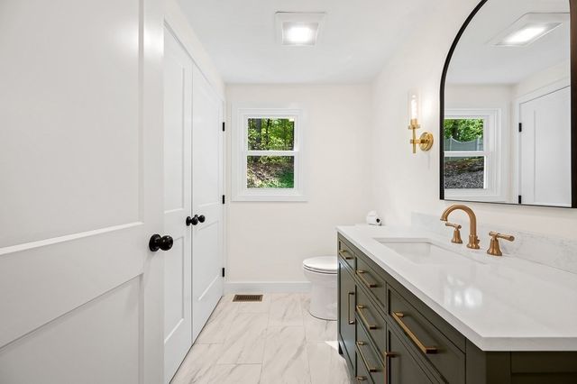 30 Collins Rd, Northborough, MA 01532