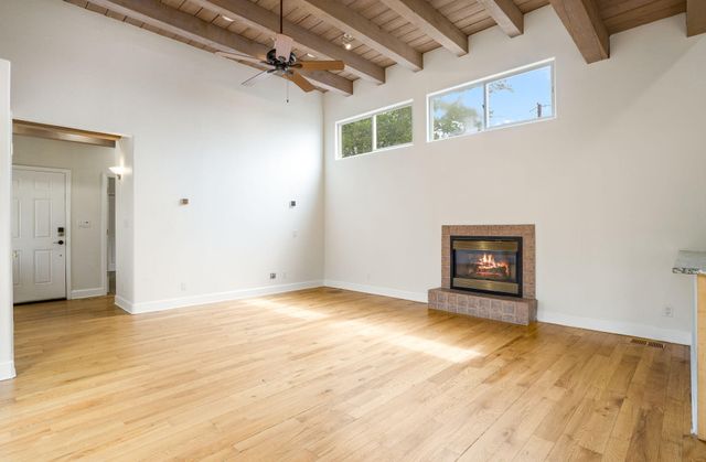 2410 Vicic Road NW, Albuquerque, NM 87104