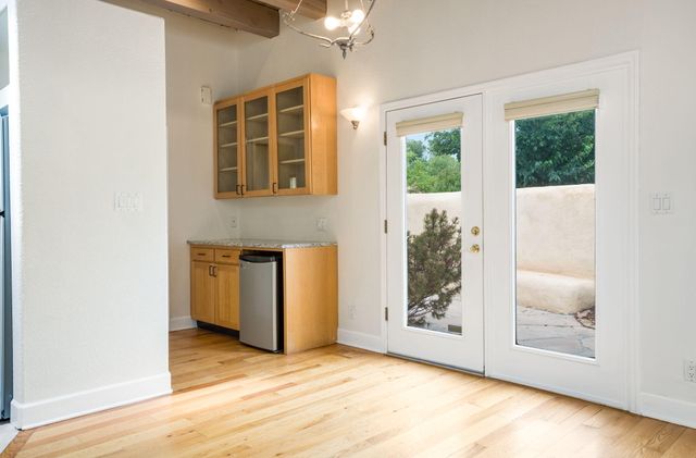 2410 Vicic Road NW, Albuquerque, NM 87104