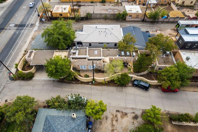 2410 Vicic Road NW, Albuquerque, NM 87104